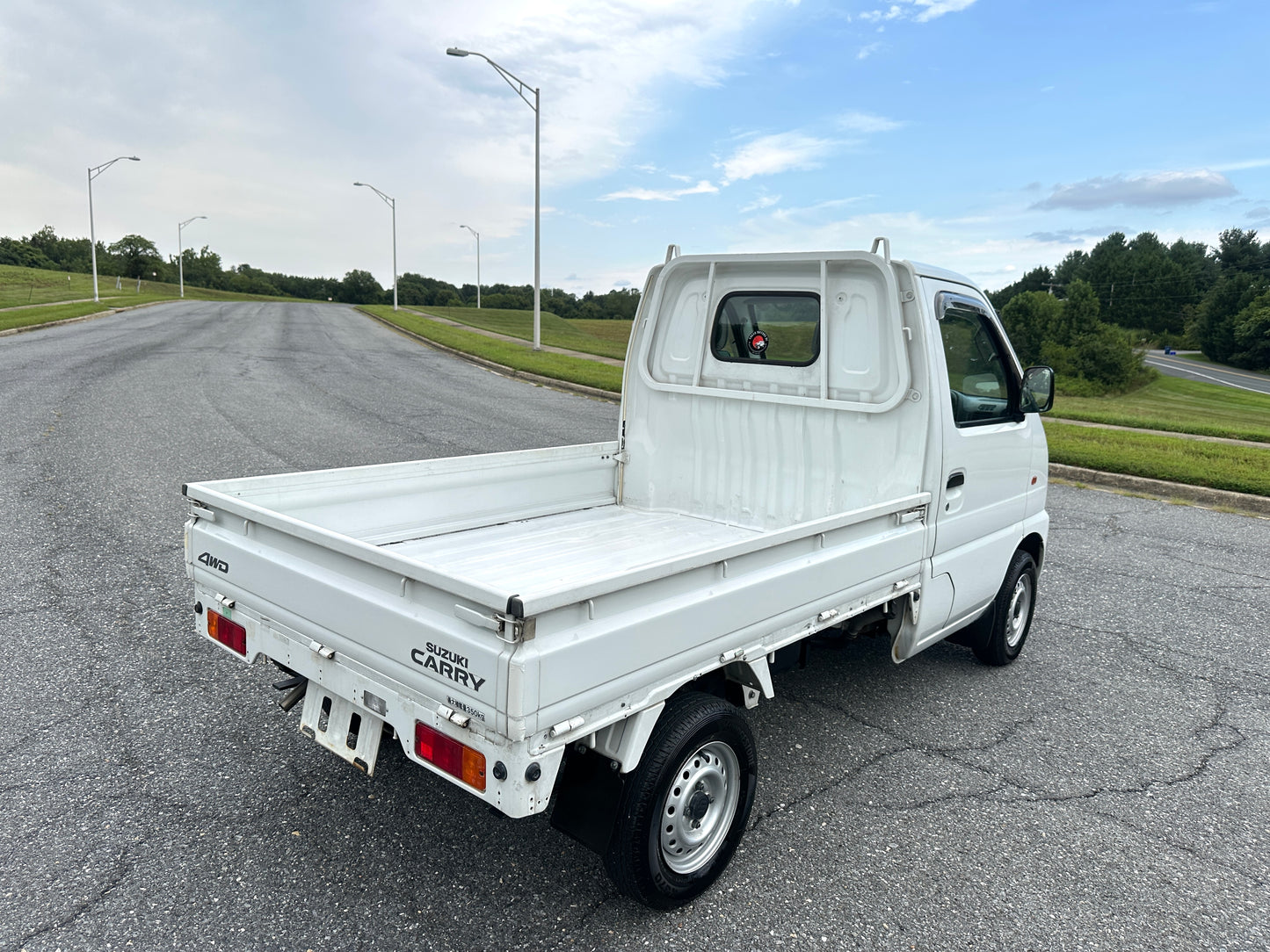 1999 SUZUKI CARRY -4WD -FUEL INJECTED -2 SPEED TRANSFER-CASE -AIR CONDITIONING — LOT#651