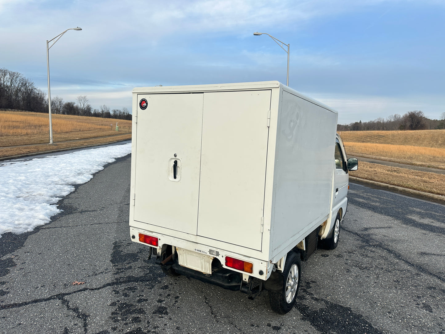 1996 SUZUKI CARRY FREEZER TRUCK - 25k MILES - A/C — LOT#780