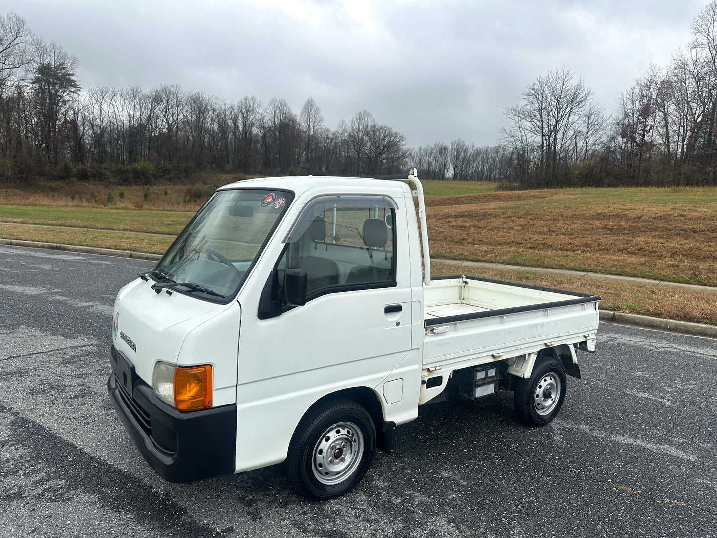 1999 SUBARU SAMBAR 4WD - FUEL INJECTED - A/C - ONLY 29K MILES — LOT#681