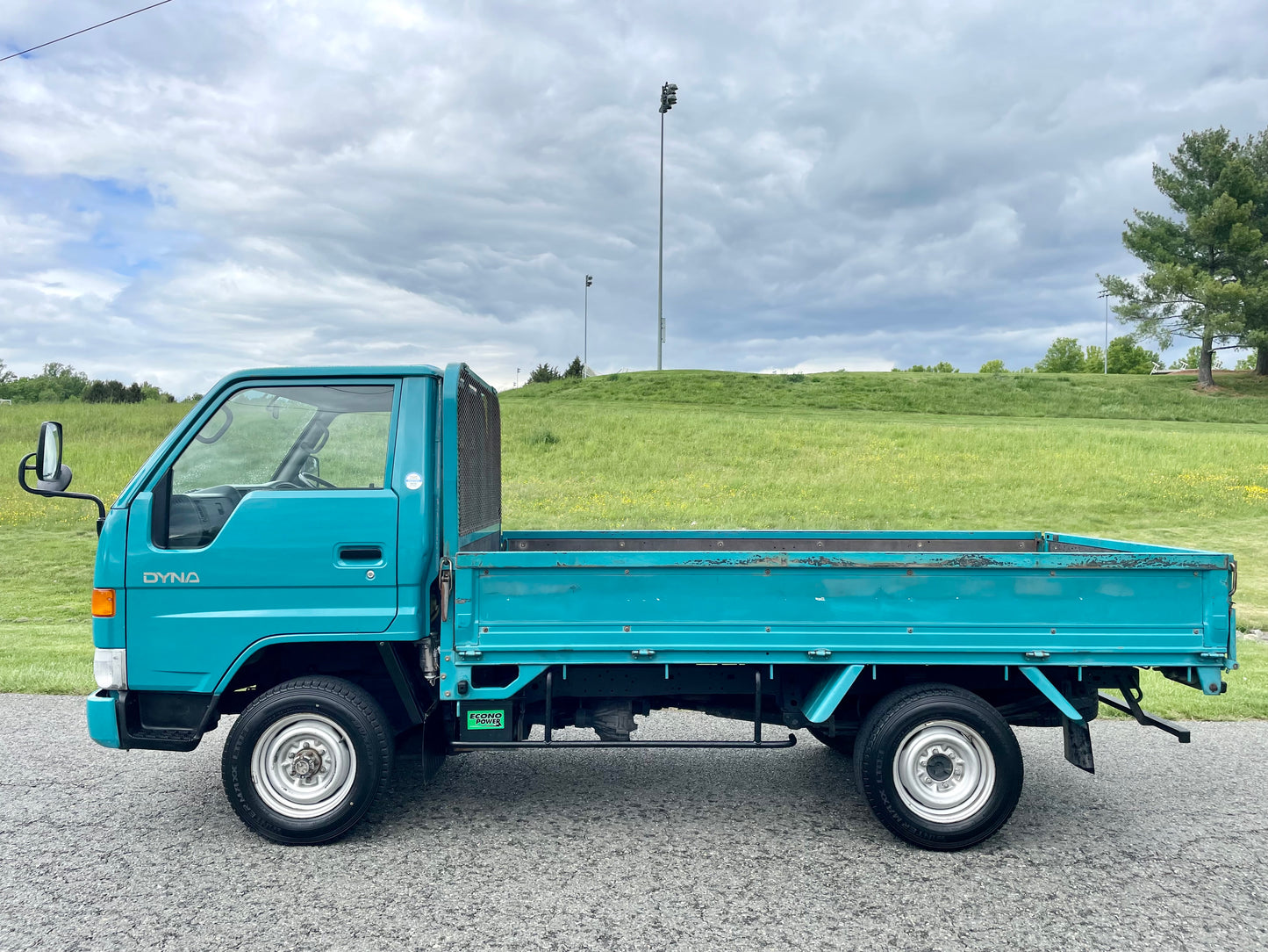 1996 TOYOTA DYNA LY161