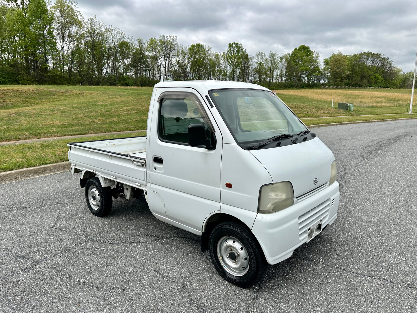 1999 SUZUKI CARRY -4WD - POWER WINDOWS - FUEL INJECTED - 2 SPEED TRANSFERCASE -A/C — LOT#848