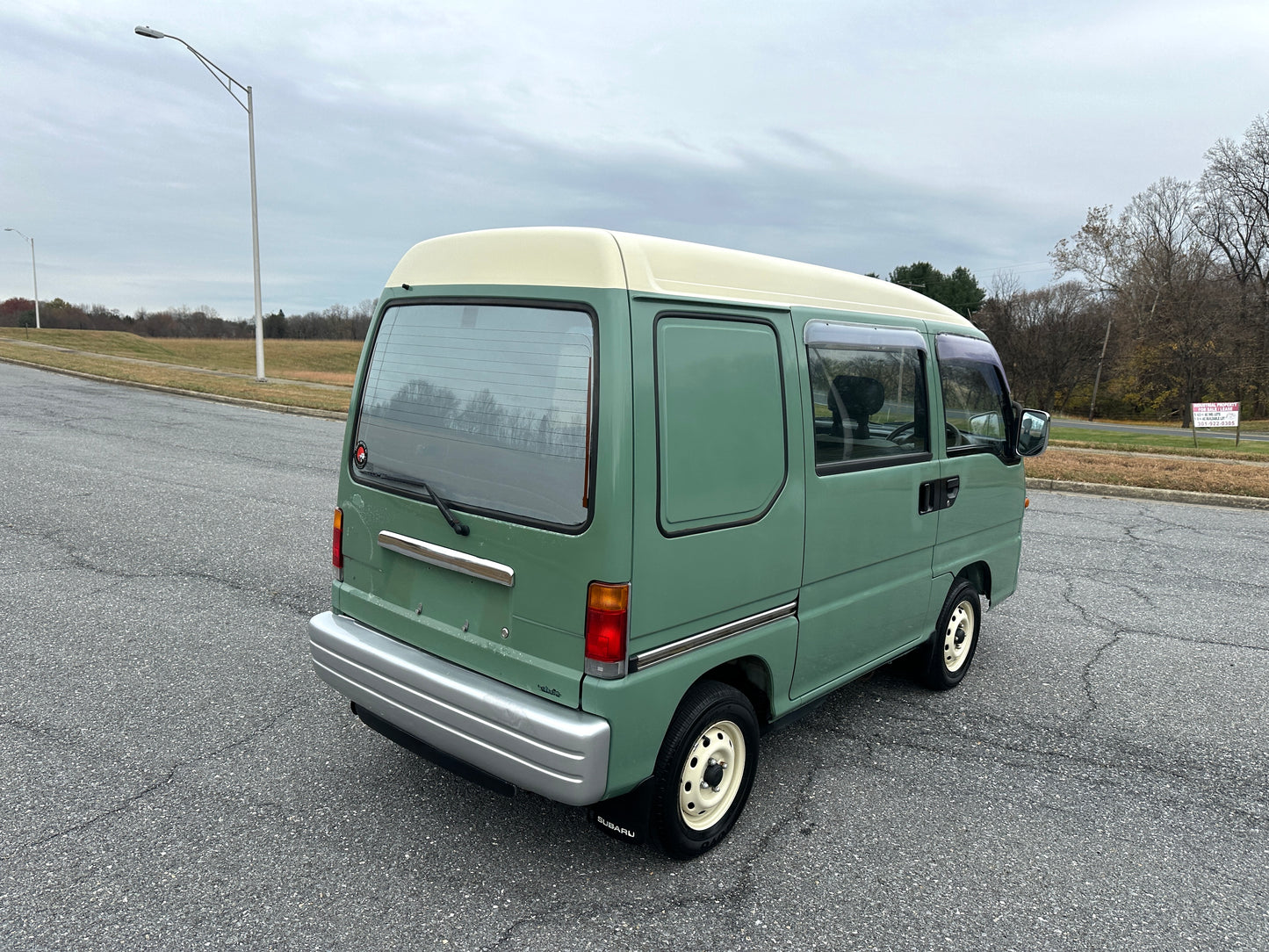 1993 SUBARU SAMBAR DIAS CLASSIC 4WD — LOT#683