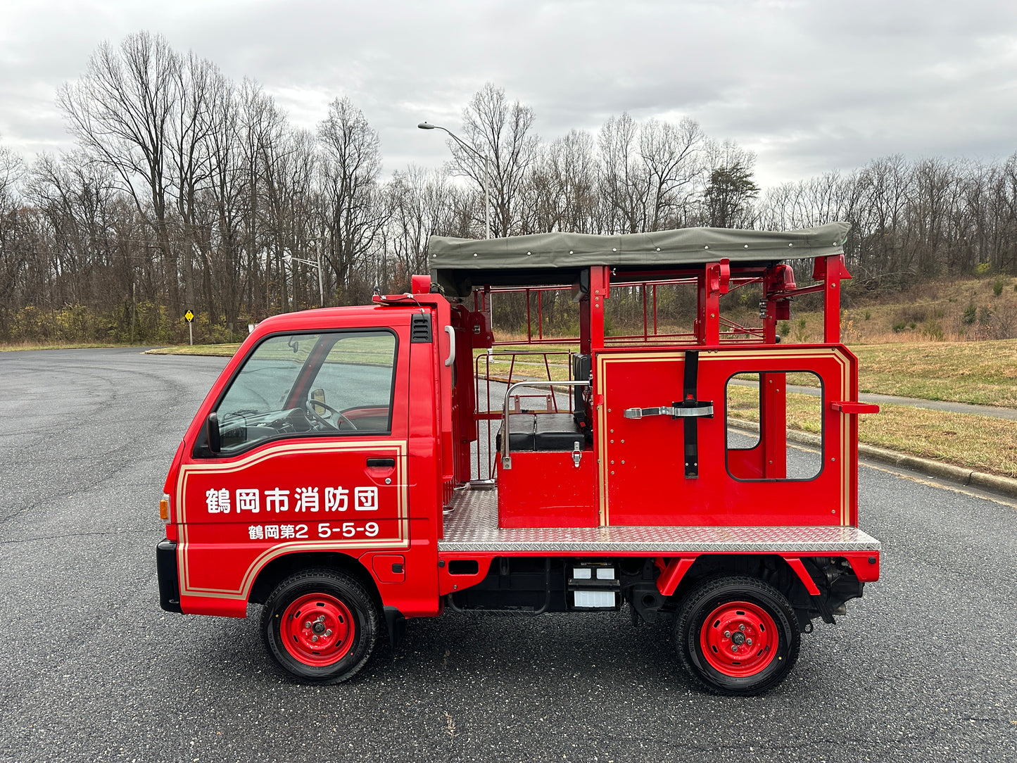 1995 SUBARU SAMBAR FIRE TRUCK 4WD - 3,278 MILES — LOT#717
