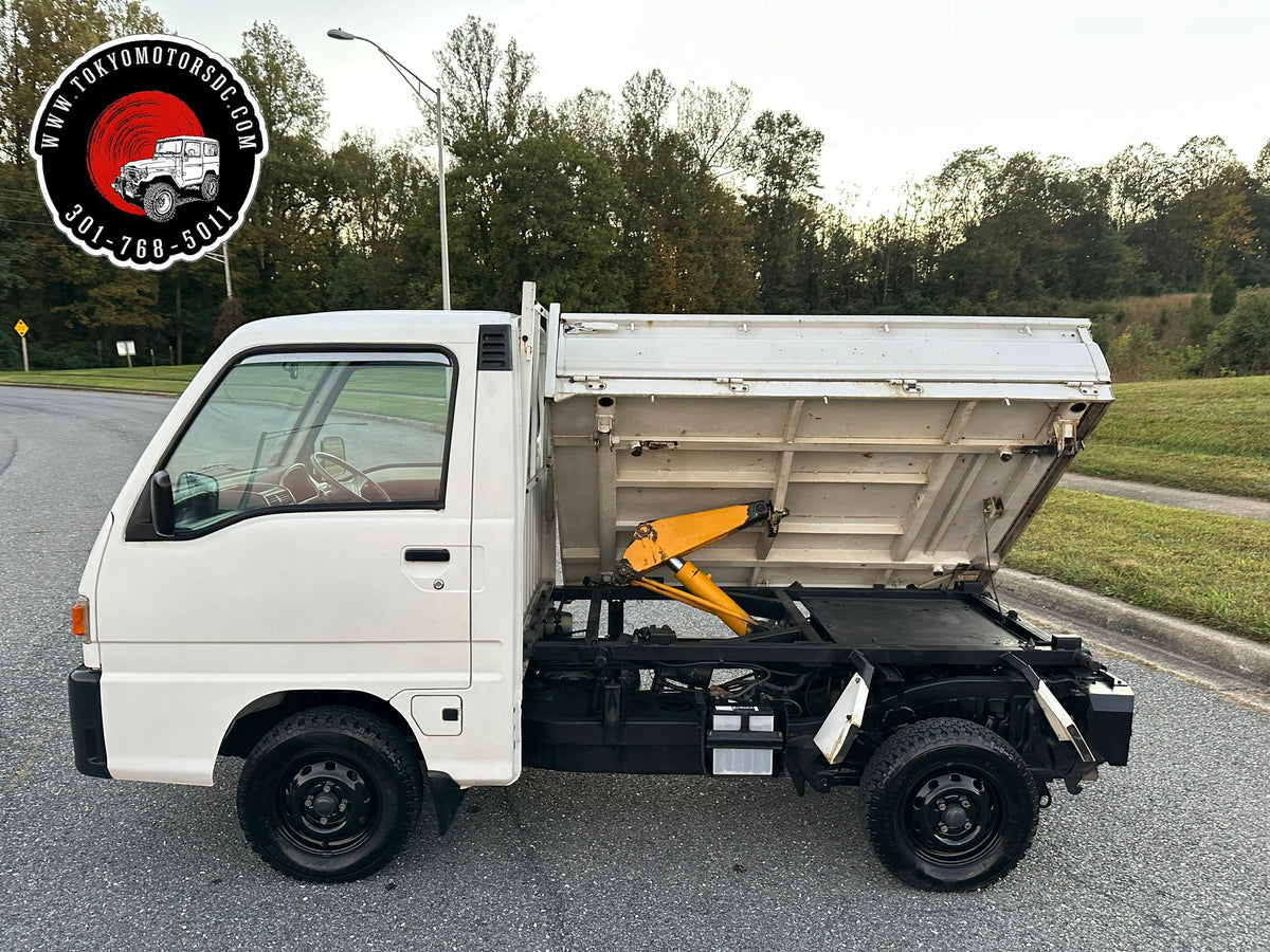 1998 SUBARU SAMBAR 3-WAY DUMP 4WD - 5,485 MILES — LOT#953