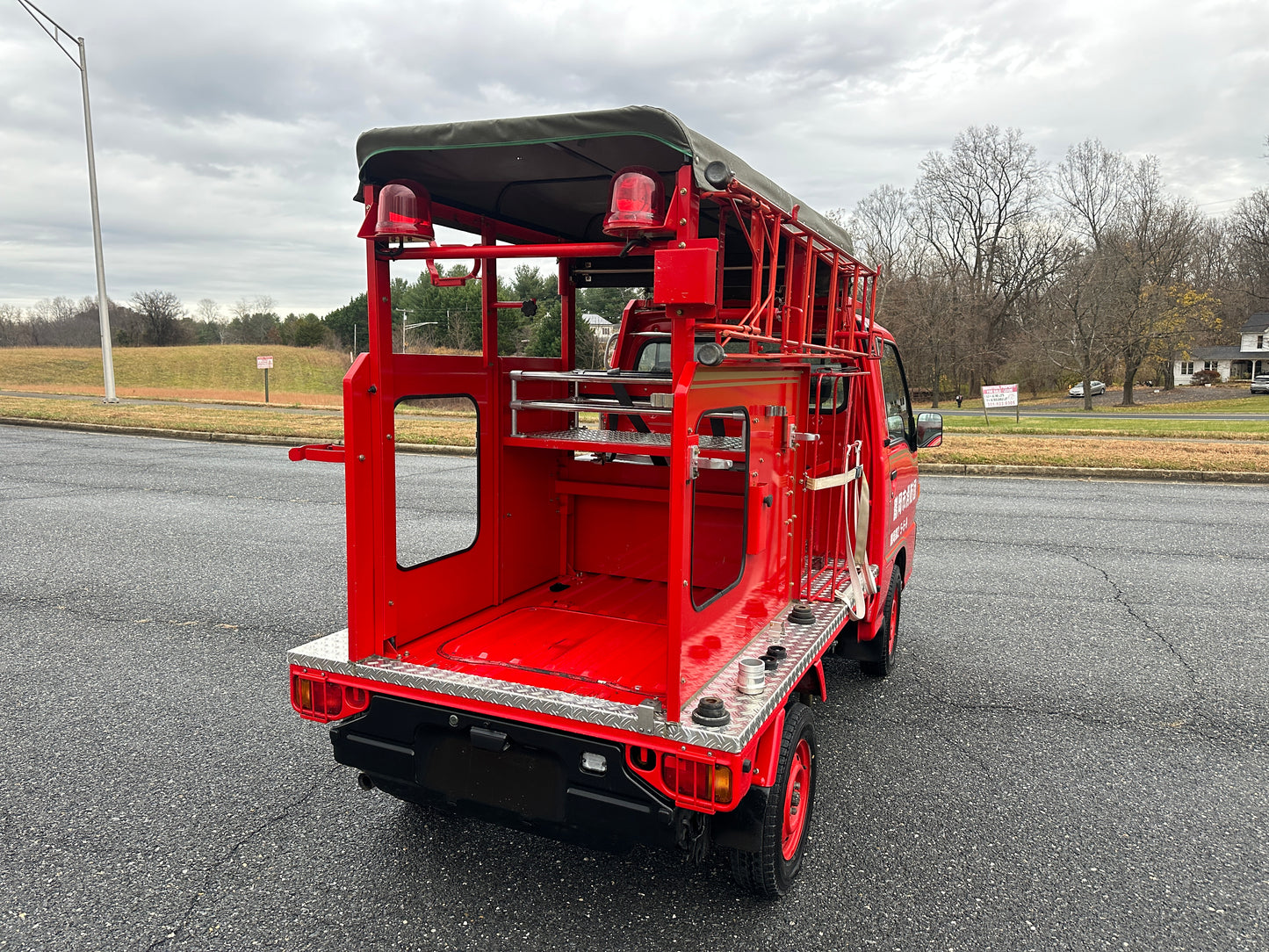 1995 SUBARU SAMBAR FIRE TRUCK 4WD - 3,278 MILES — LOT#717