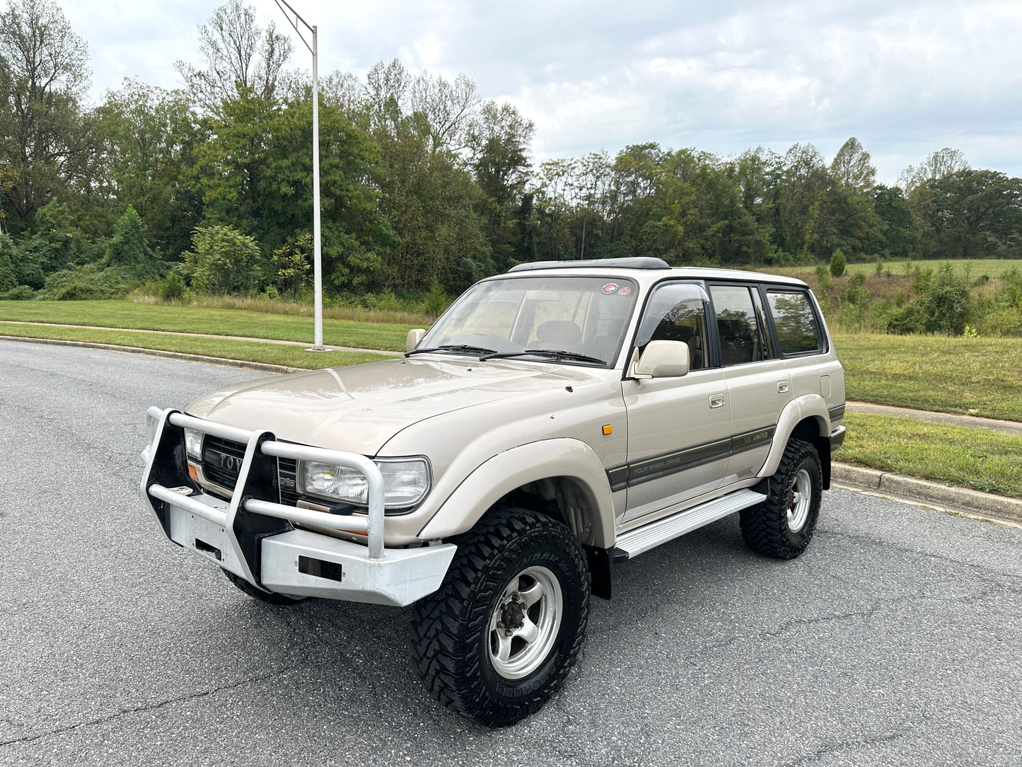 1992 Toyota Land Cruiser HDJ81 VX Limited - 4WD - TURBO DIESEL — LOT#657