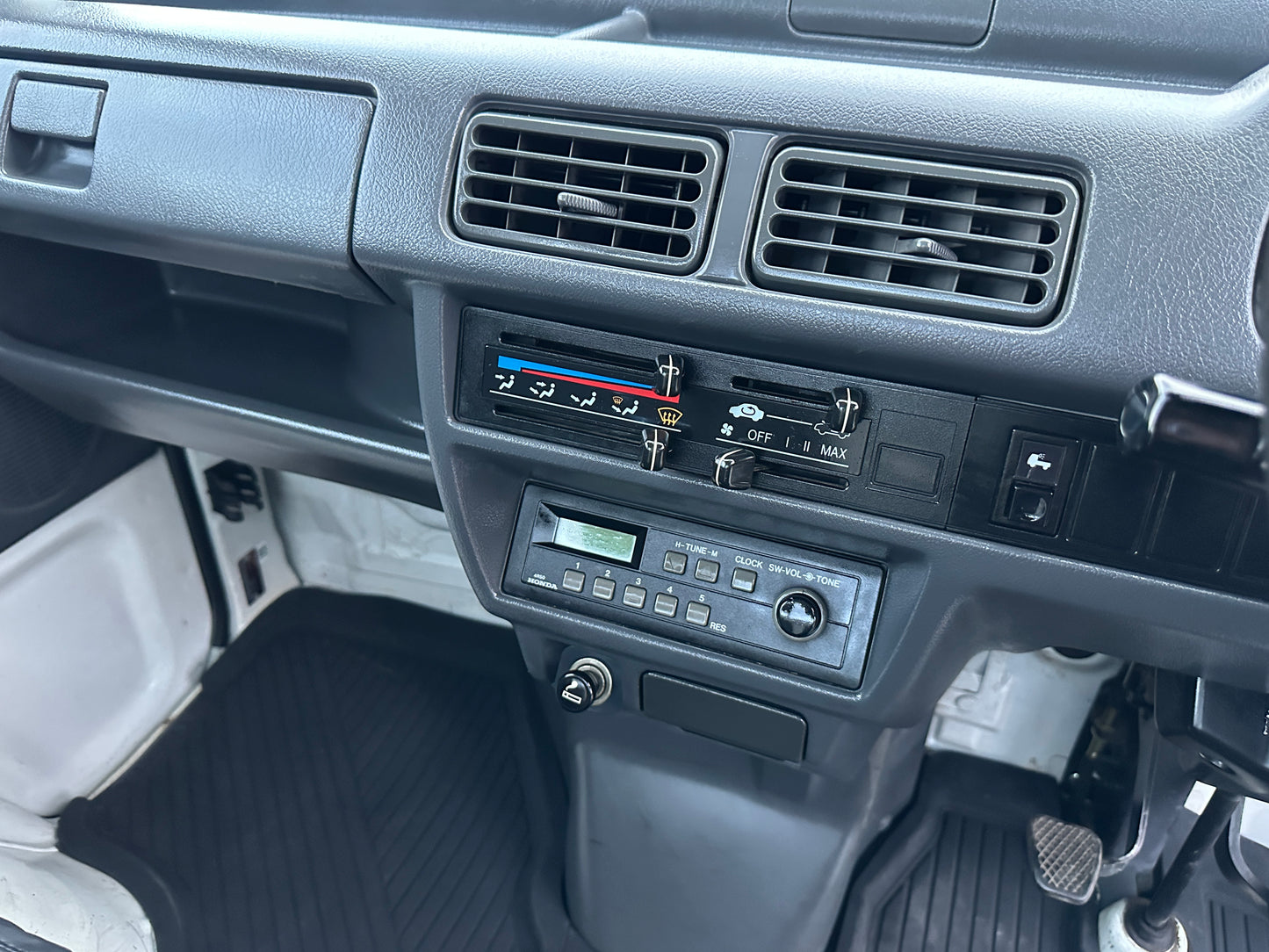 1997 HONDA ACTY SDX 4WD — LOT#675