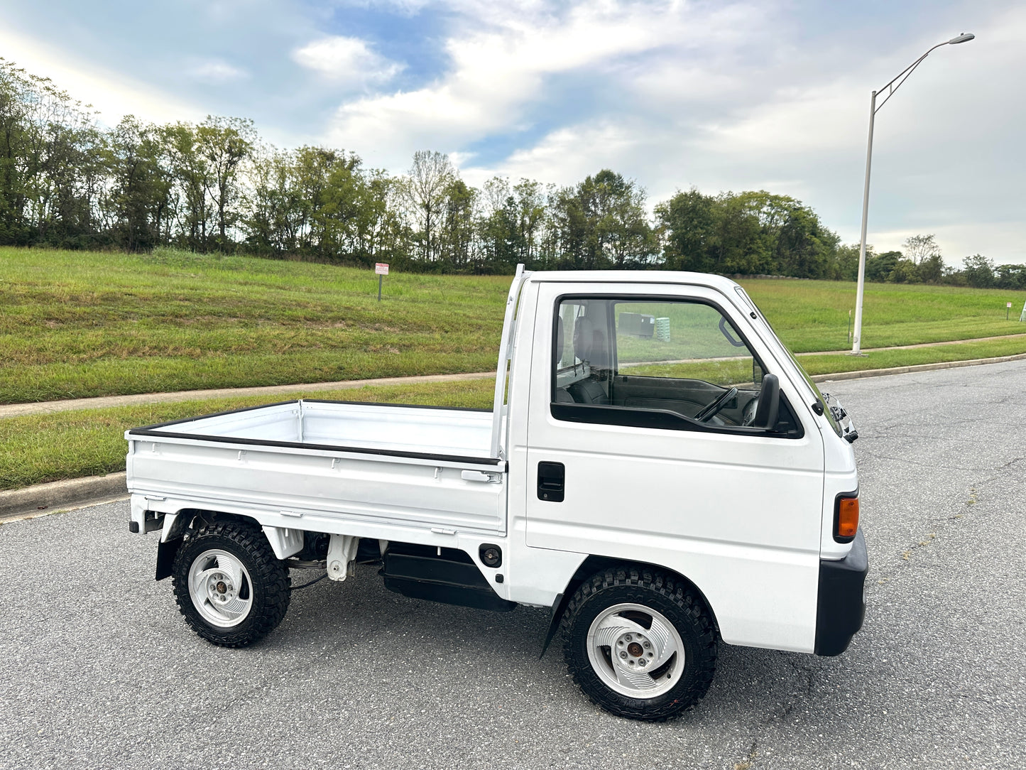 FULLY SERVICED UNICORN! 1992 HONDA ACTY ATTACK 4WD- AIR CONDITIONING - DIFF LOCK — LOT#551