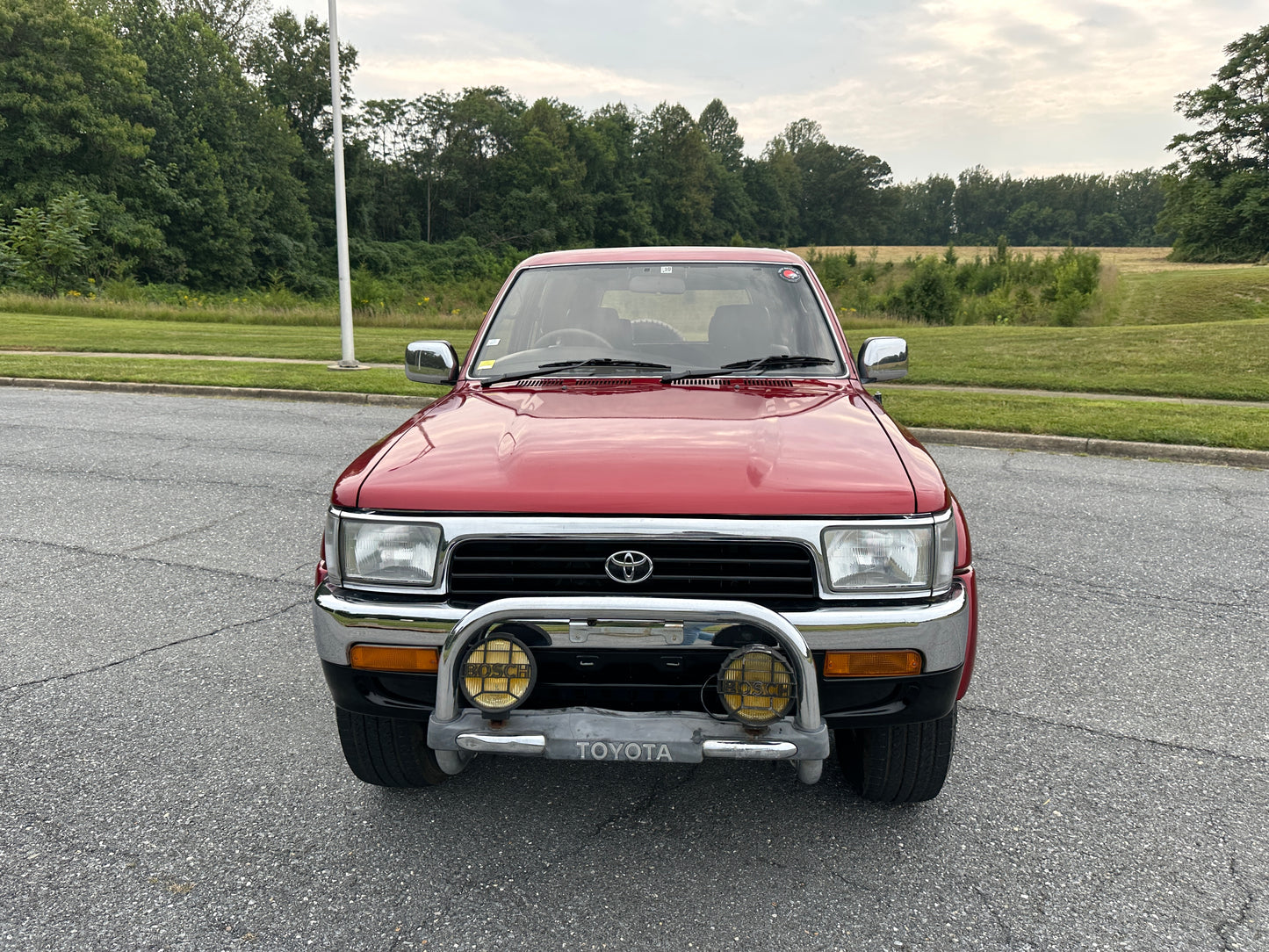 1995 TOYOTA HILUX SURF SSR-X - 4WD - TURBO DIESEL — LOT#576