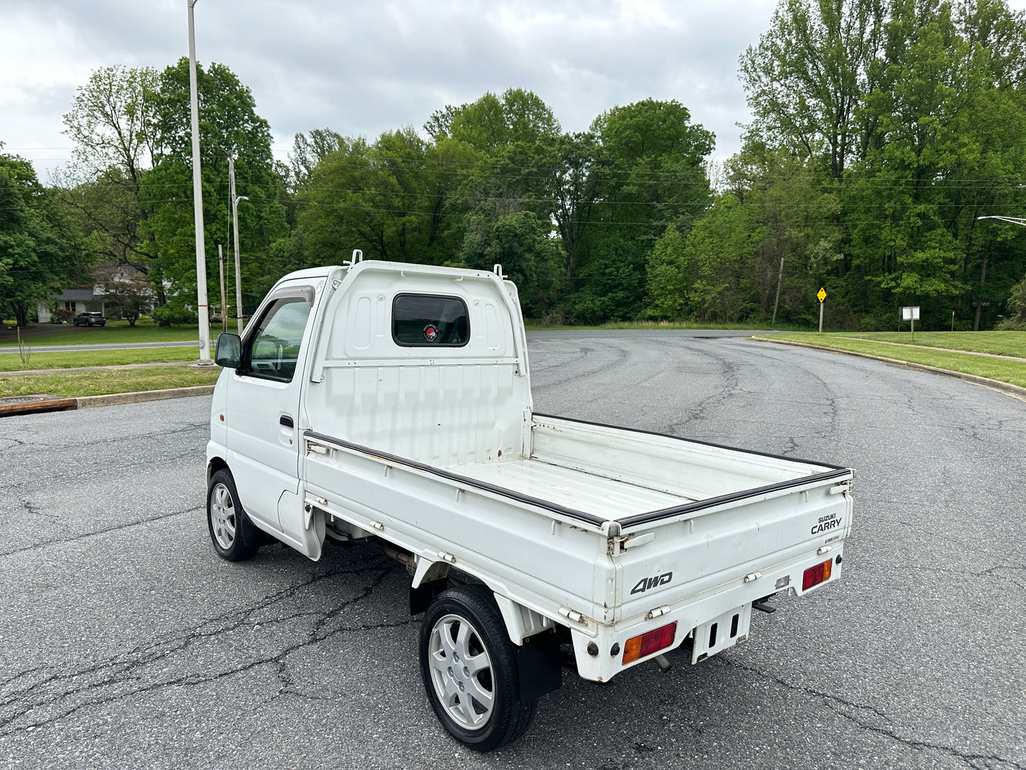 2001 SUZUKI CARRY -4WD -FUEL INJECTED -2 SPEED TRANSFERCASE -A/C — LOT#872