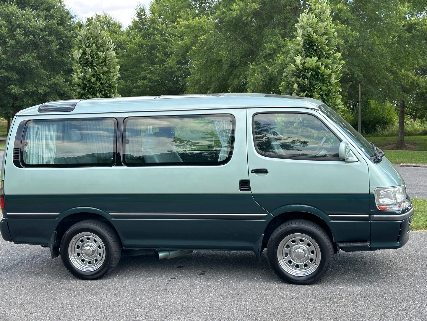 1996 TOYOTA HIACE SUPER CUSTOM G KZH106
