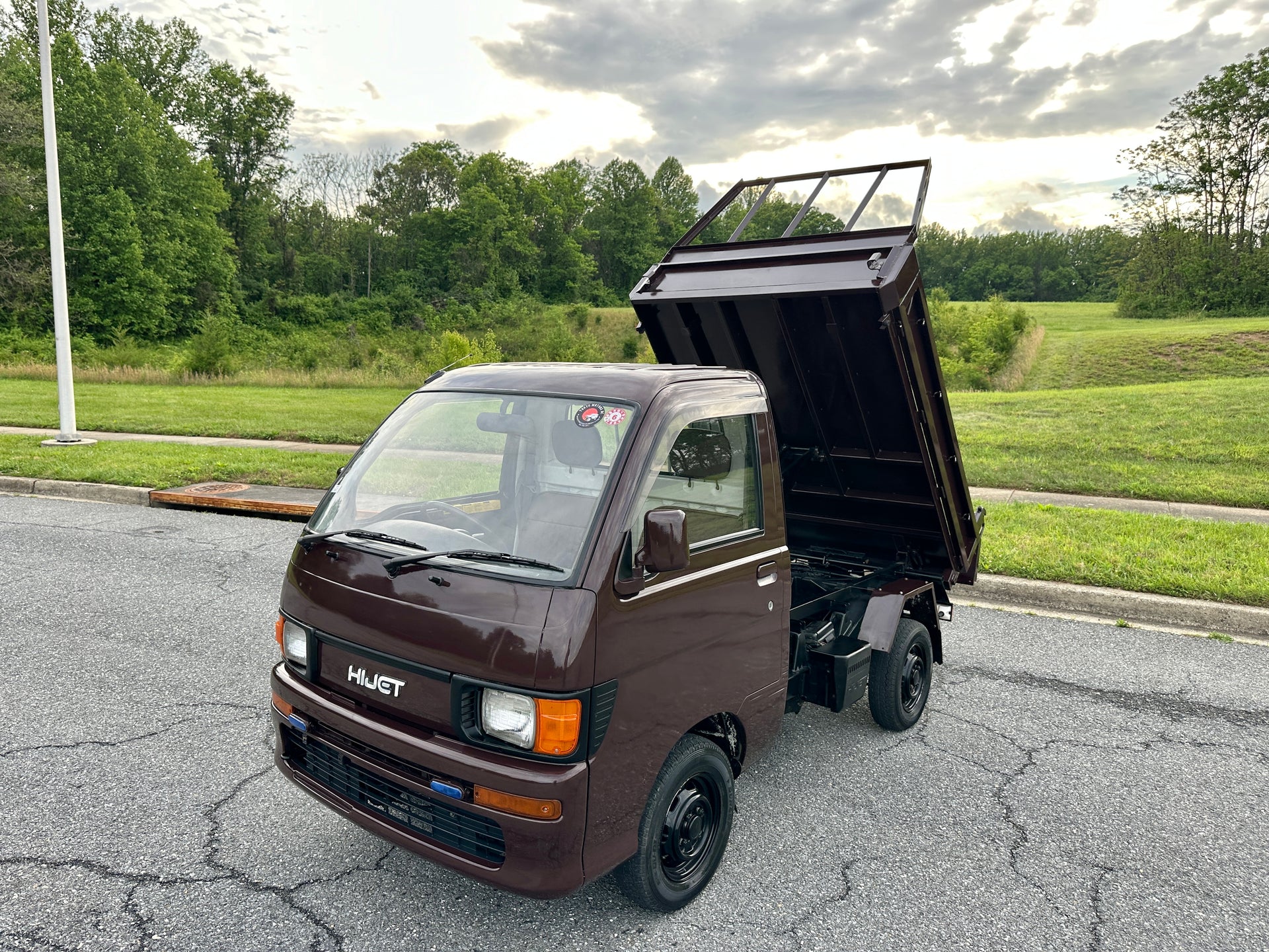 1995 DAIHATSU HIJET CLIMBER PTO DUMP - 4x4 - DIFF LOCK - 2 SPEED TRANSFER-CASE - A/C - CUSTOM PAINTJOB — LOT#912
