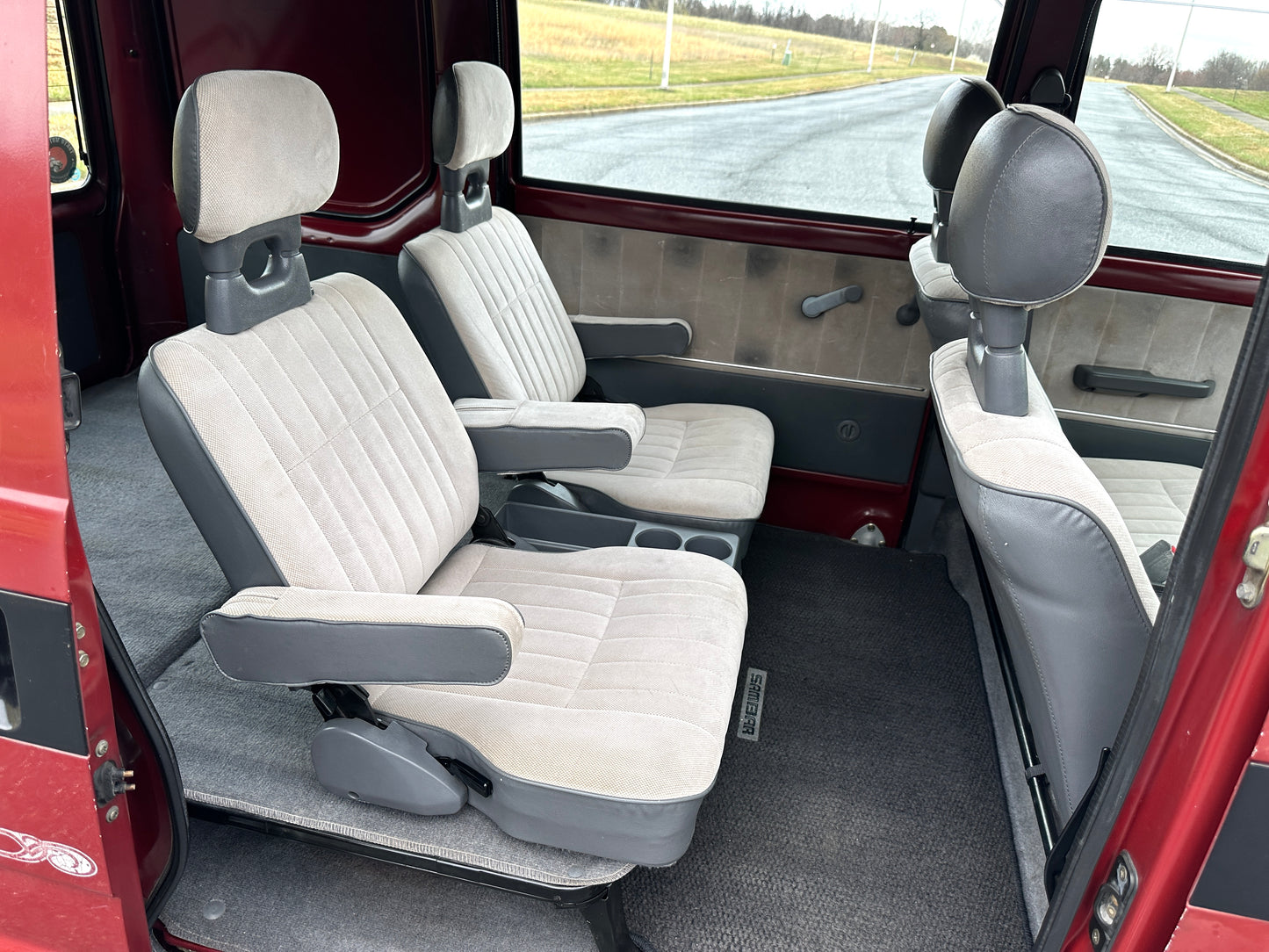 1995 SUBARU SAMBAR DIAS CLASSIC - 5 SPEED MANUAL — Lot#825