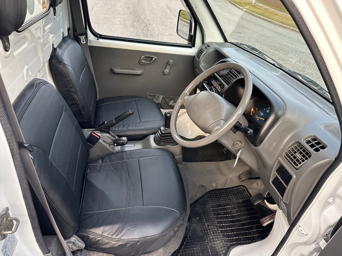 2000 SUZUKI CARRY - 4WD -FUEL INJECTED - 2 SPEED TRANSFER-CASE - A/C - ONLY 38k MILES — LOT#986
