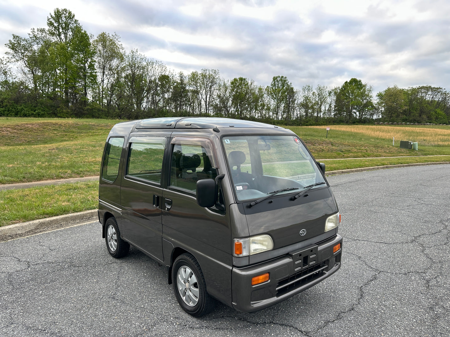 1992 SUBARU SAMBAR DIAS V-KV4 4WD - 5 SPEED — LOT#817