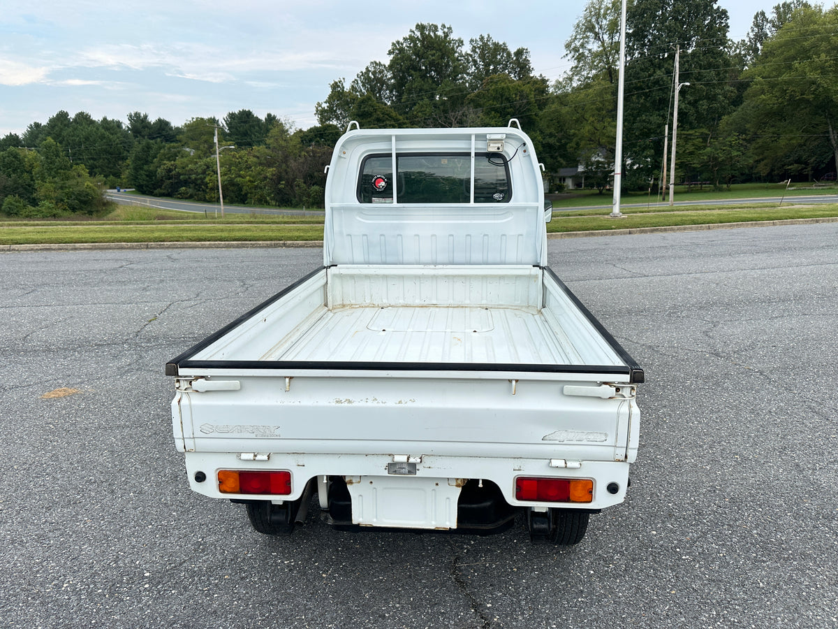 1998 SUZUKI CARRY 4WD - 5 SPEED - 38k MILES — LOT#809
