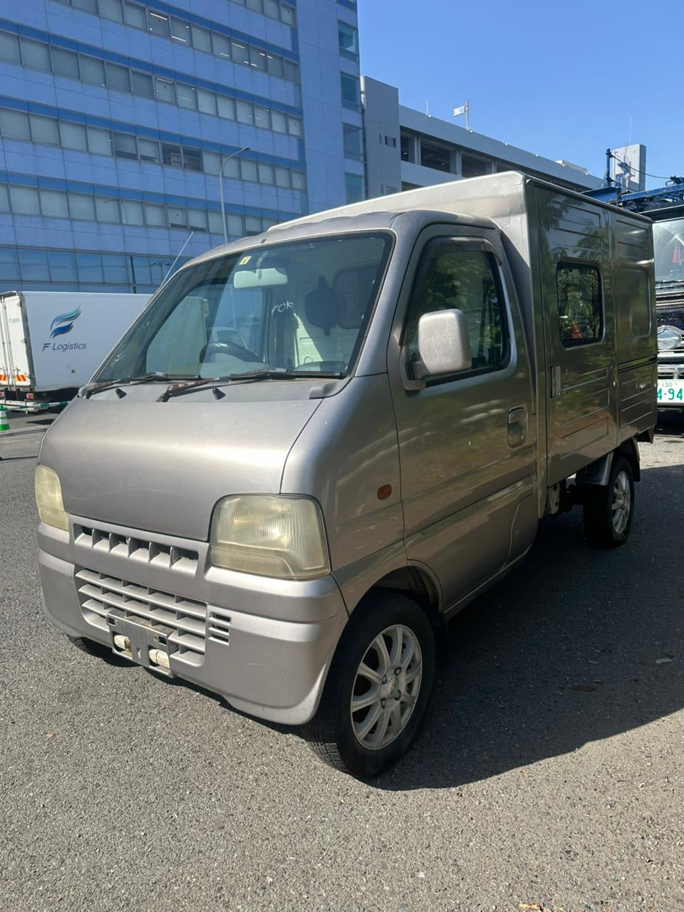 1999 SUZUKI CARRY CARGO BOX TRUCK - FUEL INJECTION- A/C