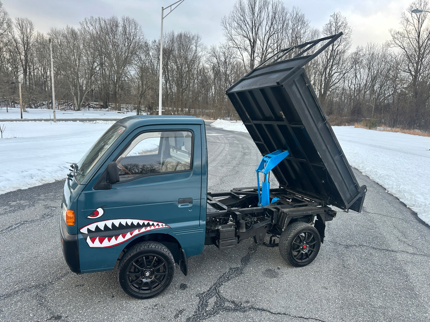 1998 SUZUKI CARRY CUSTOM DUMP 4WD - A/C — LOT#745