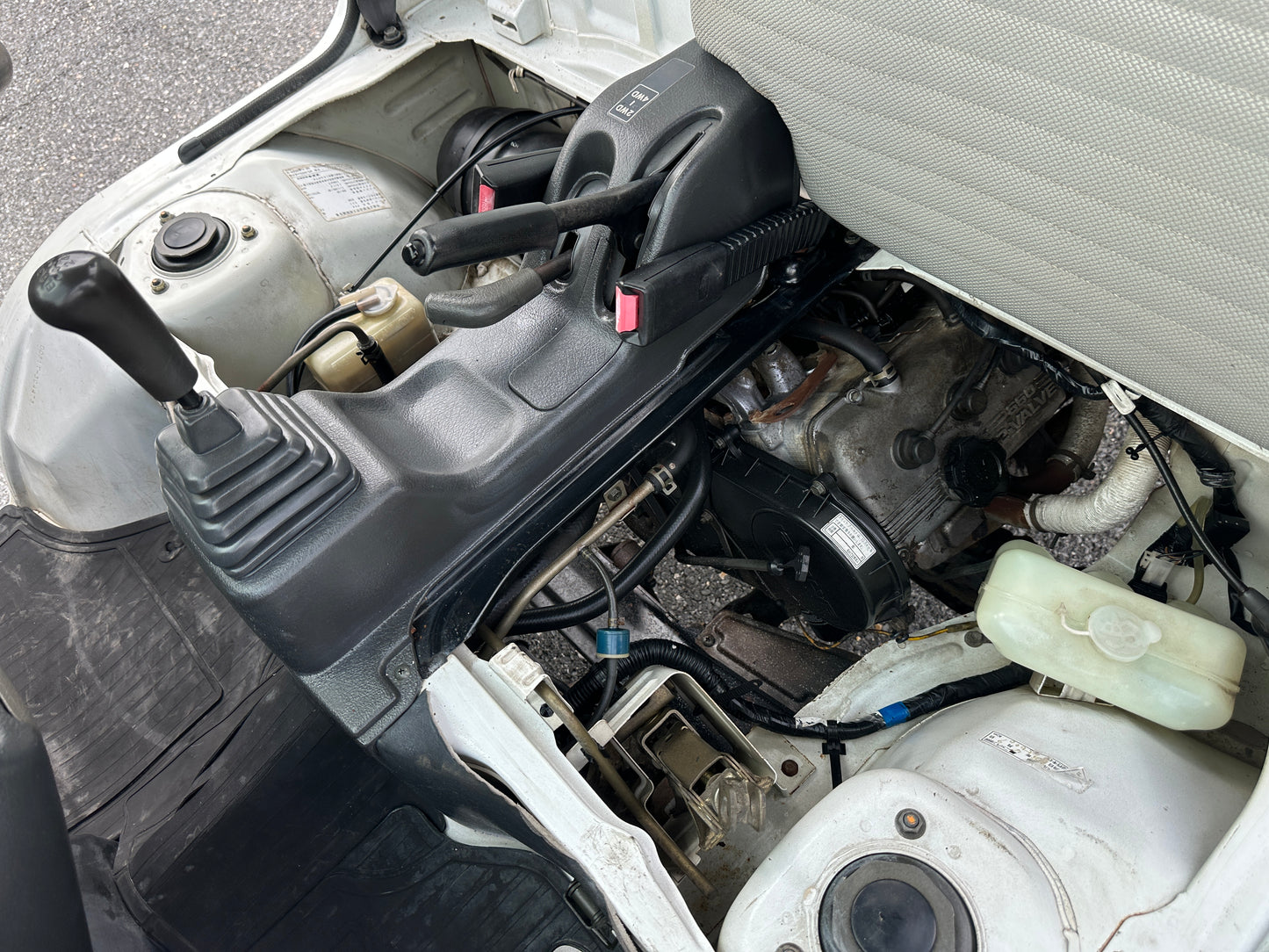 1993 SUZUKI CARRY - 4WD - AXLE LOCK — LOT#666