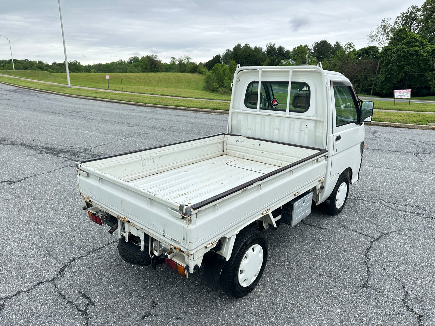 1997 DAIHATSU HIJET DUMP TRUCK 4WD - DIFF LOCK - 2 SPEED TRANSFER-CASE — LOT#895