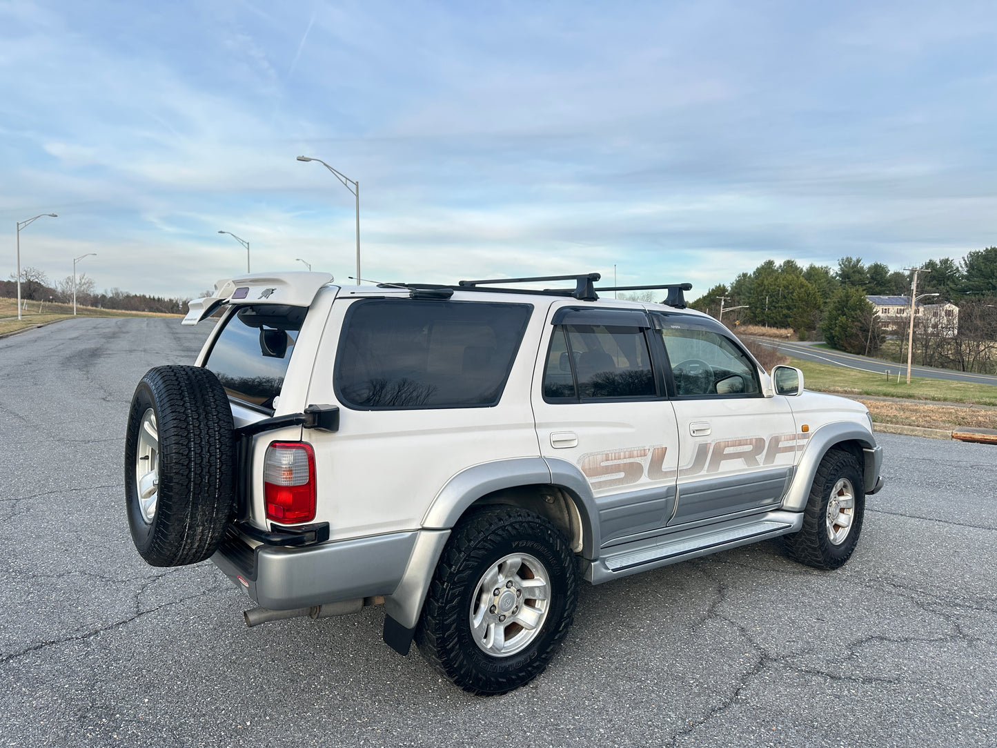 1998 TOYOTA HILUX SURF SSR-G 4x4 - “V6” Gasoline — LOT#851