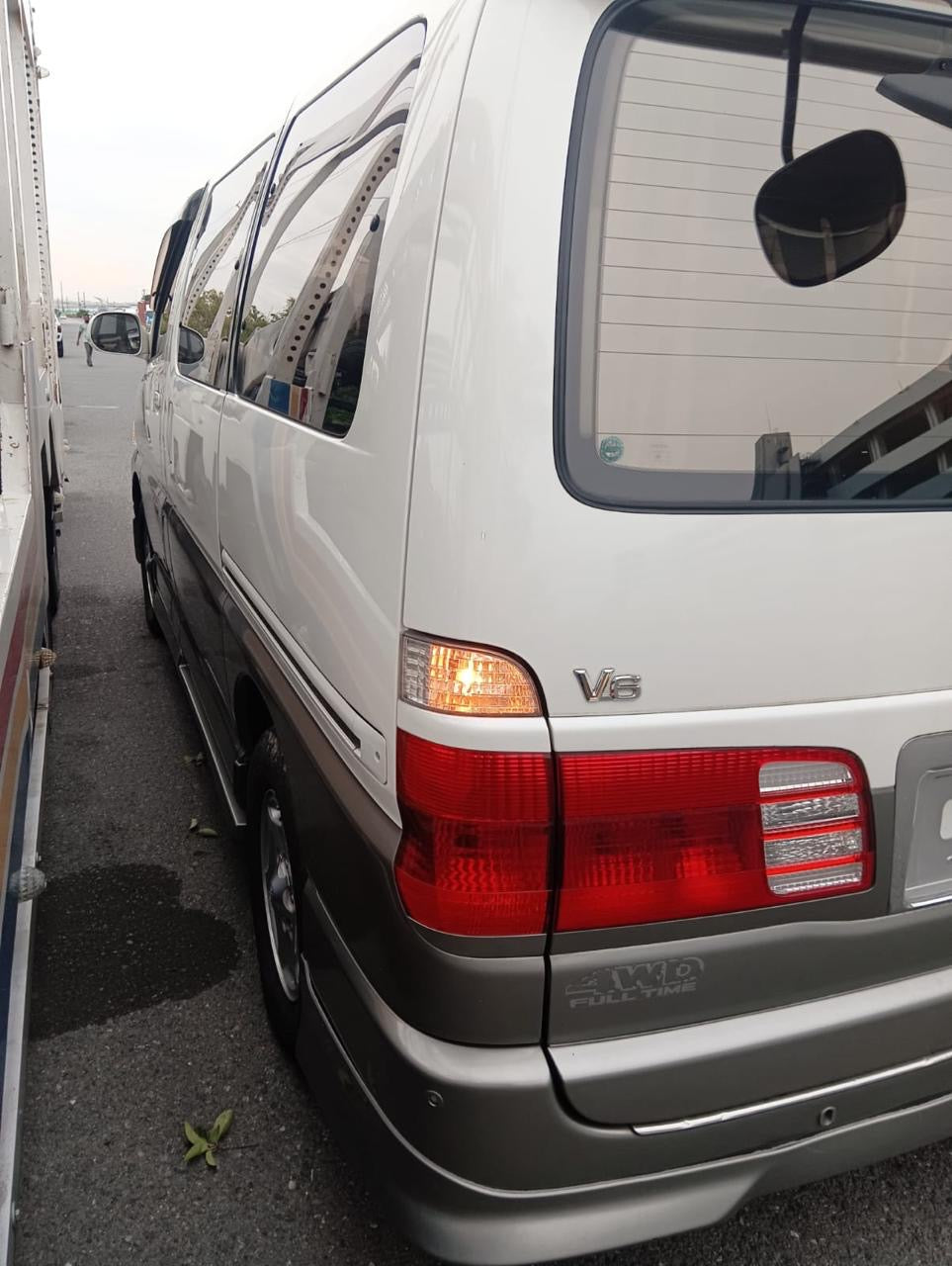 1999 TOYOTA GRAND HIACE LIMITED EXCELLENT EDITION 4WD - V6 GASOLINE