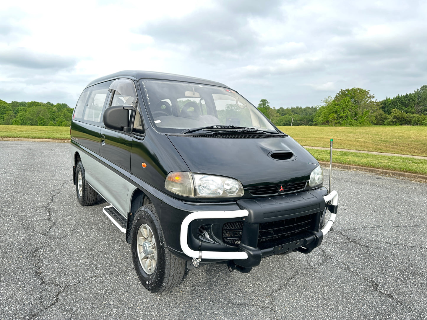1994 MITSUBISHI DELICA SPACE GEAR EXCEED 4WD PE8W