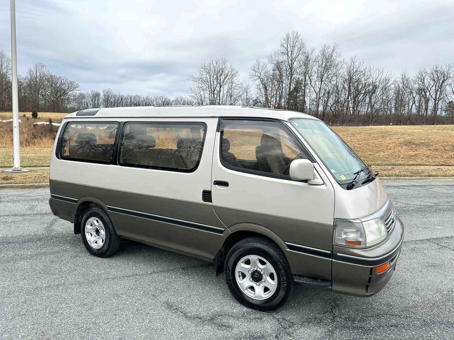 1995 TOYOTA HIACE SUPER CUSTOM G KZH106
