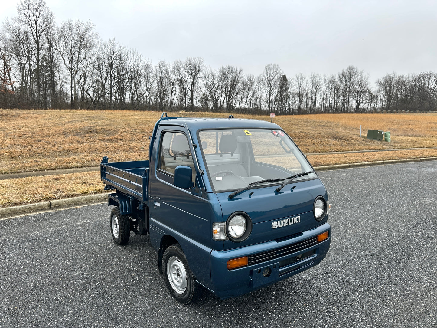 1992 SUZUKI CARRY 3-WAY DUMP 4WD — LOT#835