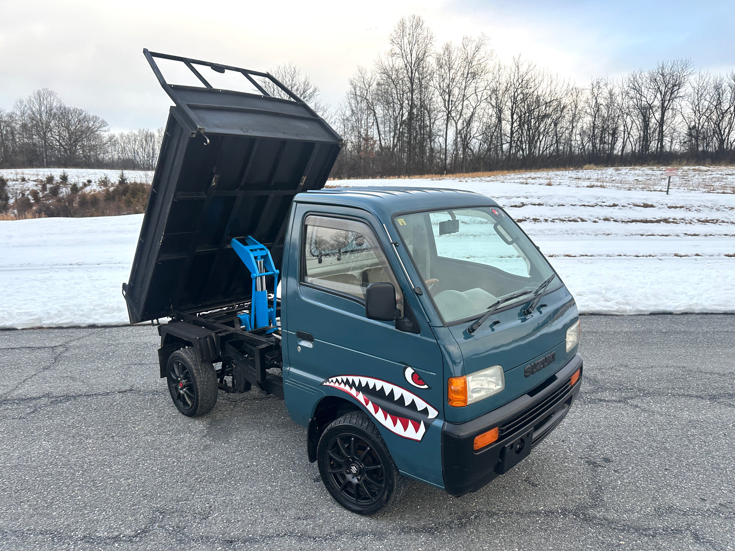 1998 SUZUKI CARRY CUSTOM DUMP 4WD - A/C — LOT#745