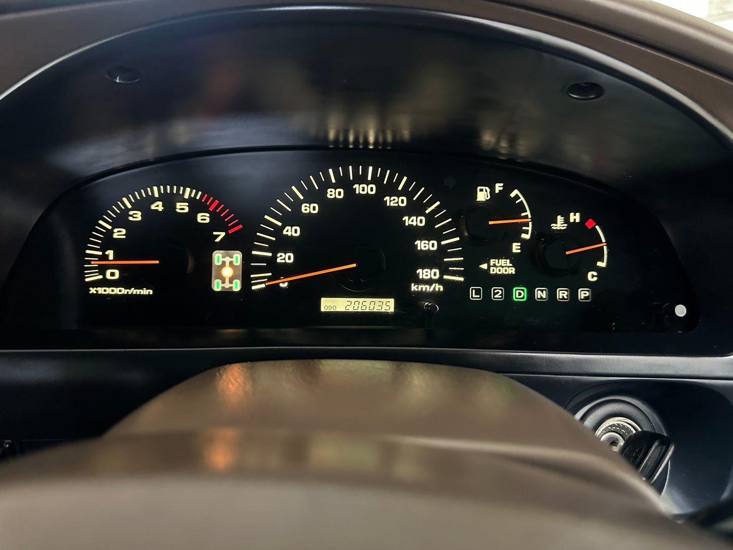 1999 TOYOTA HILUX SURF SSR-G VZN185 — V6 Gasoline — LOT#579