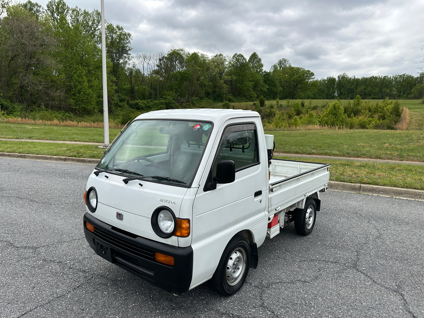 1996 MAZDA AUTOZAM SCRUM - HYDRAULIC CRANE - 28k Miles — LOT#762