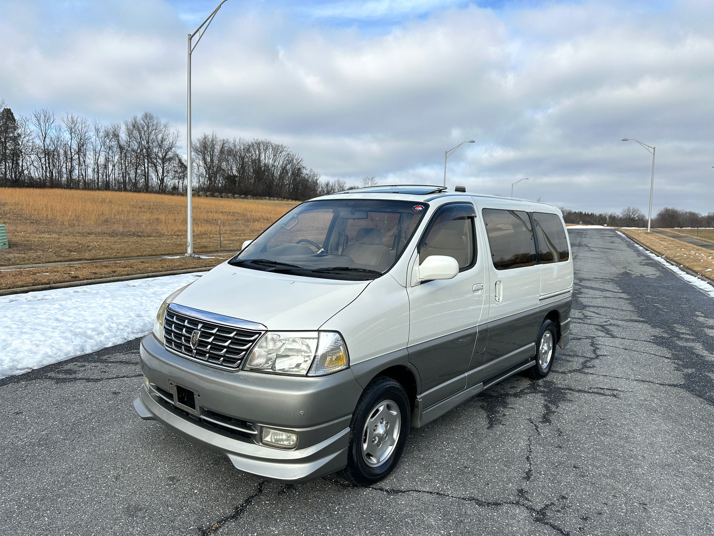 1999 TOYOTA GRAND HIACE LIMITED EXCELLENT EDITION 4WD - V6 GASOLINE — LOT#715
