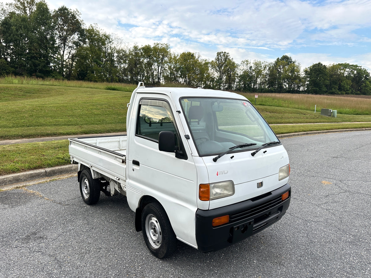 1995 MAZDA AUTOZAM SCRUM 4WD - 5 SPEED - AIR CONDITIONING — LOT#864