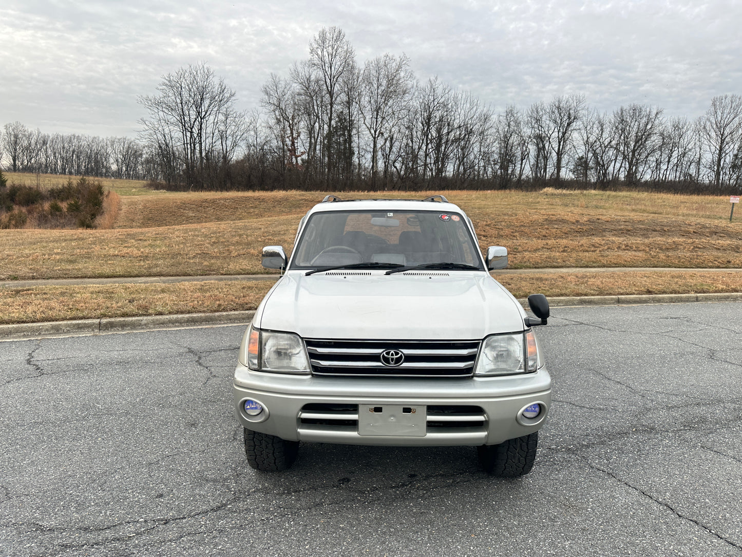 1998 Toyota Land Cruiser Prado TX Limited 4WD - 4 Cylinder Gasoline — LOT#695